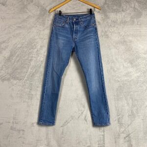 Levis 501 Original Crop Jeans‎ Women 25 Medium Wash Blue High Rise 29502-0142